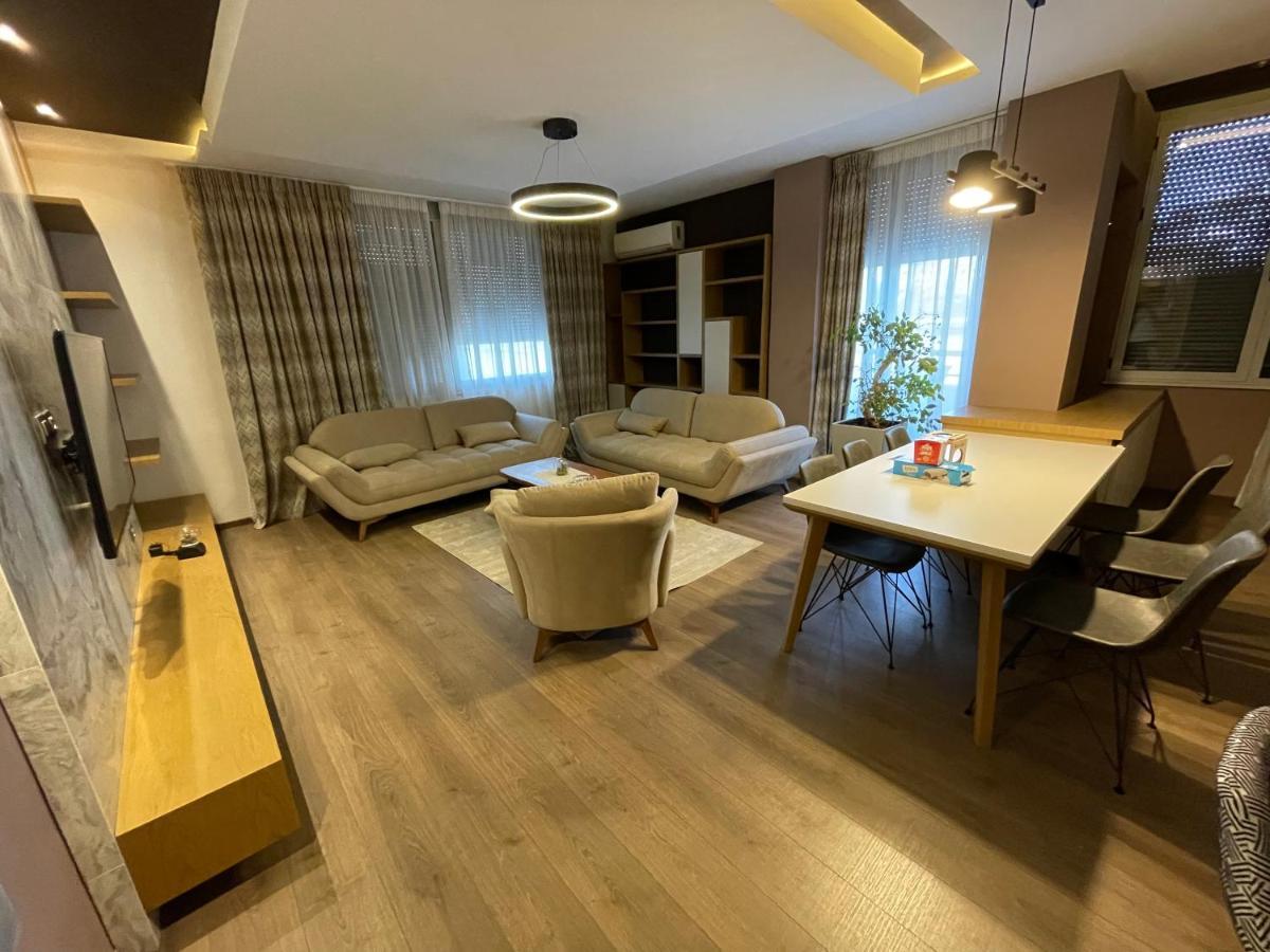 Mak Apartmán Tirana